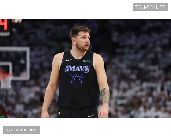 东契奇主导挡拆战术，高效输出改变比赛节奏